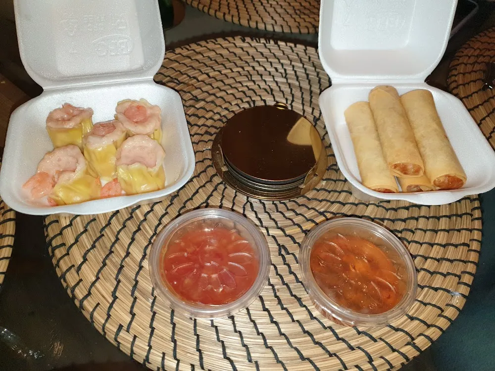 Nems Poulet Et Ravioles Crevettes